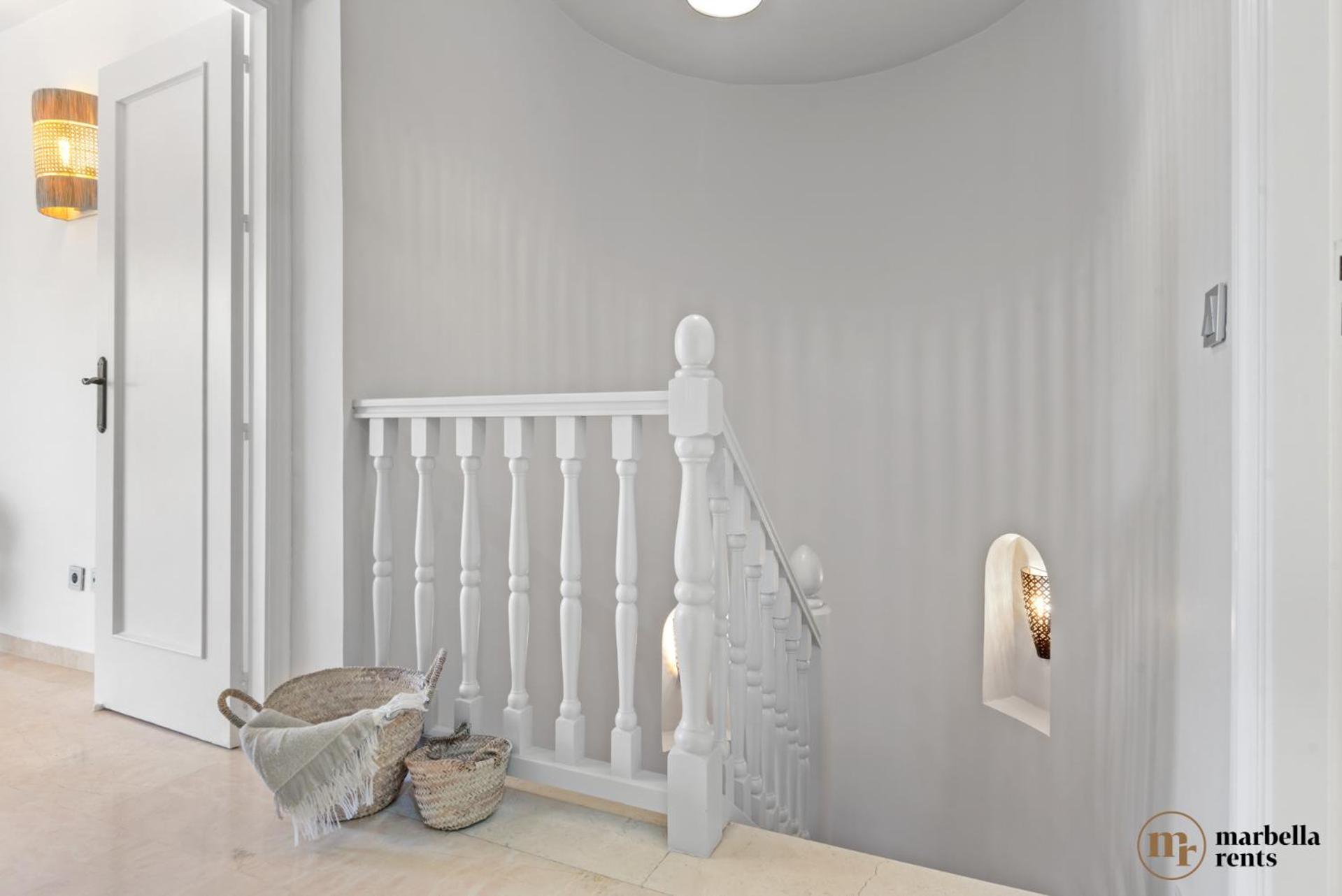 Casa Chamberes Ref #33 *